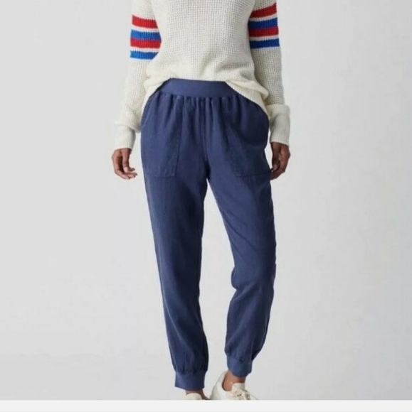 Faherty Arlie Day Joggers in dark gray/black, sz Small - Picture 2 of 6